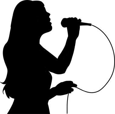 Bocina profesional amplificada con tripié en renta Hermosillo